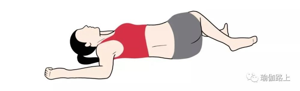 5套瑜伽序列，改善腰部疼痛，在家就可以练！(图7)