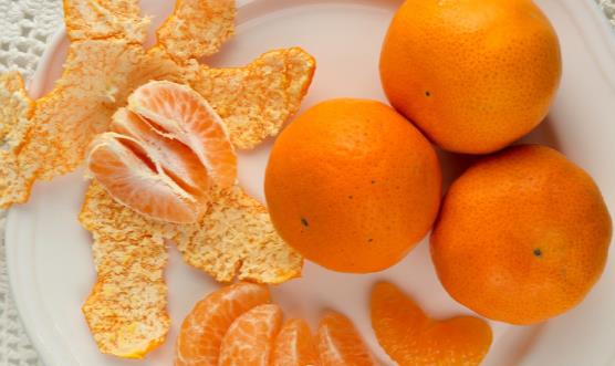 橘子皮日常妙用多多 不要再随手再将它丢掉(图2)