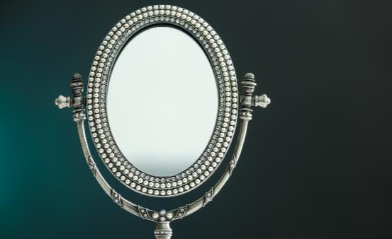 镜子日常清洁方法 如何正确保养你的镜子(图1)